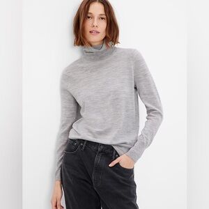 Gap Merino Wool Turtleneck Sweater Small